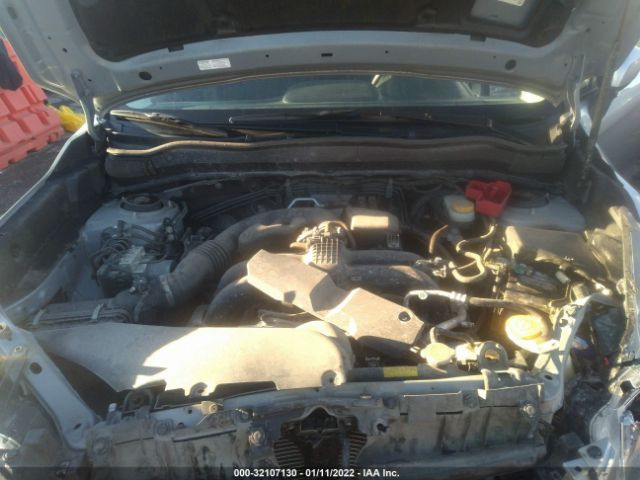 Photo 9 VIN: JF2SJAGC3FH808320 - SUBARU FORESTER 