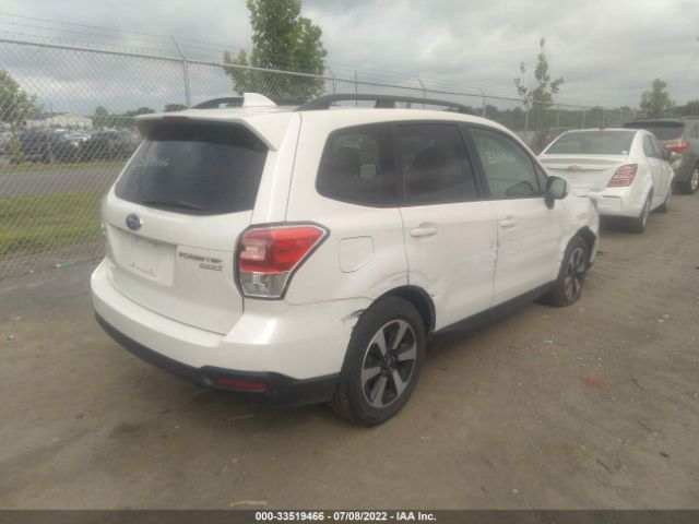 Photo 3 VIN: JF2SJAGC3HH800897 - SUBARU FORESTER 