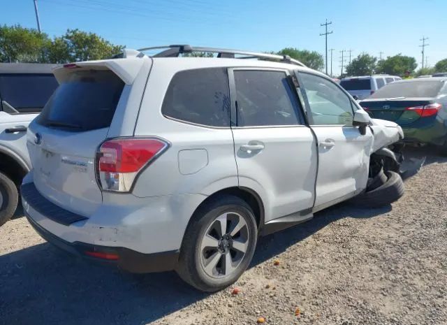 Photo 3 VIN: JF2SJAGC3HH809874 - SUBARU FORESTER 