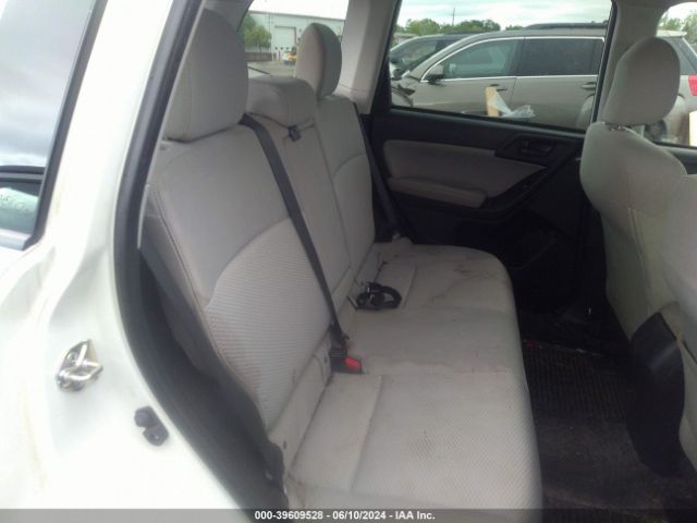 Photo 7 VIN: JF2SJAGC3JH469907 - SUBARU FORESTER 