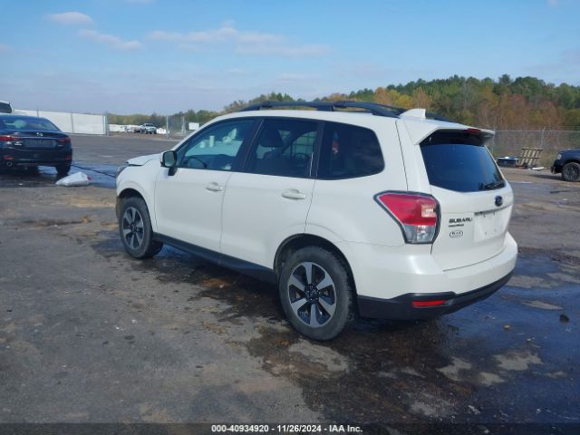 Photo 2 VIN: JF2SJAGC3JH543892 - SUBARU FORESTER 