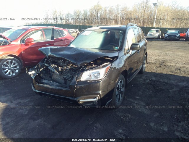 Photo 1 VIN: JF2SJAGC3JH597466 - SUBARU FORESTER 