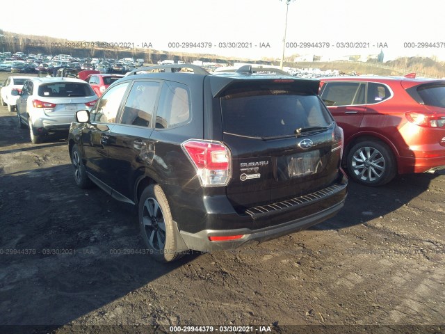 Photo 2 VIN: JF2SJAGC3JH597466 - SUBARU FORESTER 