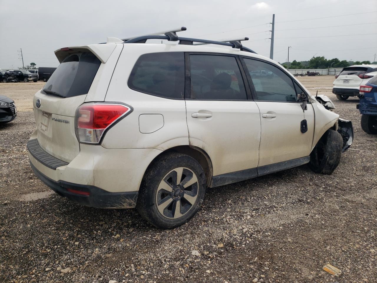 Photo 2 VIN: JF2SJAGC4JH484576 - SUBARU FORESTER 