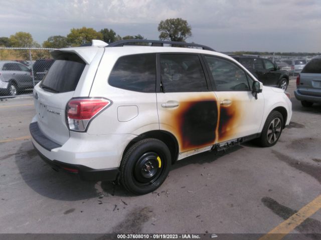 Photo 3 VIN: JF2SJAGC4JH514630 - SUBARU FORESTER 