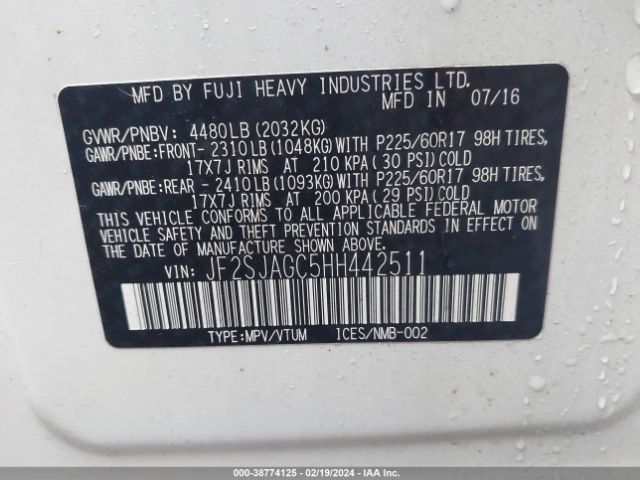 Photo 8 VIN: JF2SJAGC5HH442511 - SUBARU FORESTER 