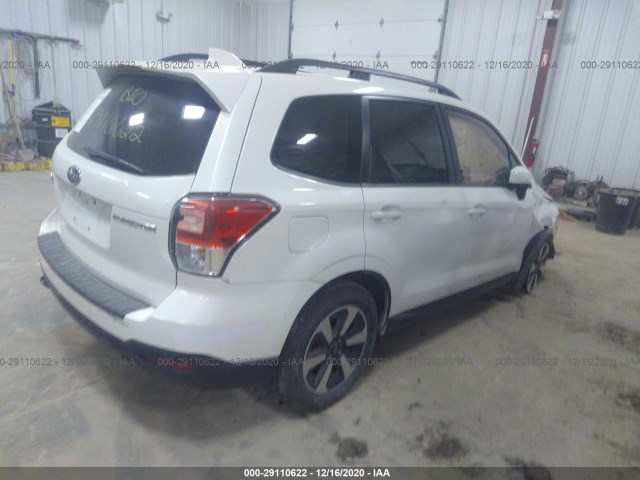 Photo 3 VIN: JF2SJAGC5JH520002 - SUBARU FORESTER 