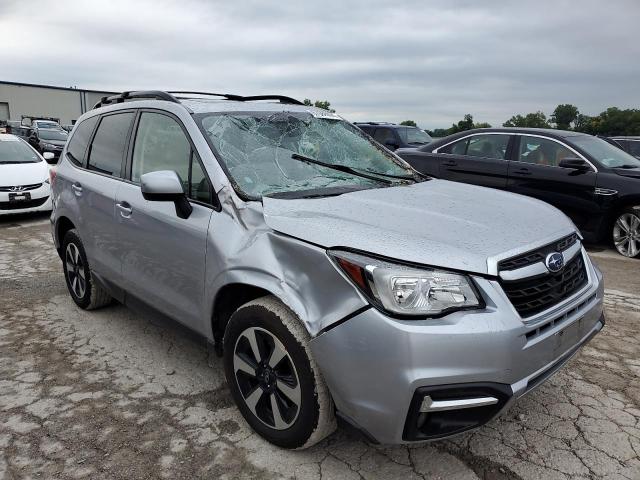 Photo 3 VIN: JF2SJAGC5JH553386 - SUBARU FORESTER 2 