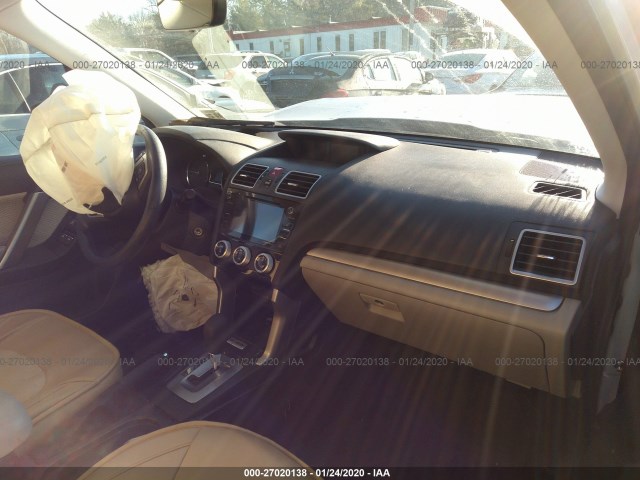 Photo 4 VIN: JF2SJAGC6HH501288 - SUBARU FORESTER 