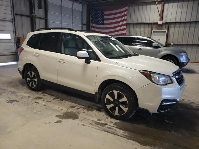 Photo 3 VIN: JF2SJAGC6JH402704 - SUBARU FORESTER 2 