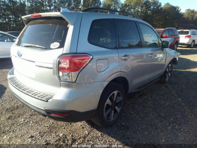 Photo 3 VIN: JF2SJAGC6JH439381 - SUBARU FORESTER 