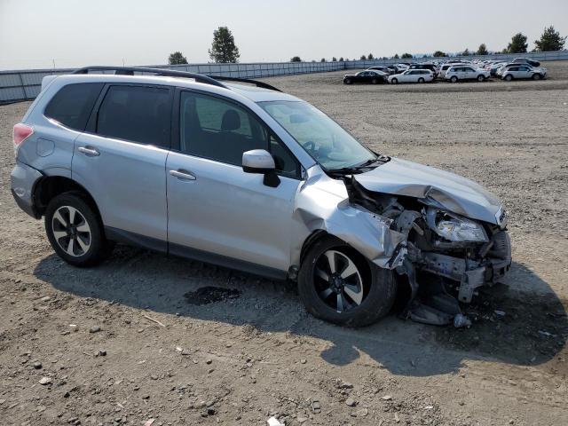 Photo 3 VIN: JF2SJAGC6JH502625 - SUBARU FORESTER 2 