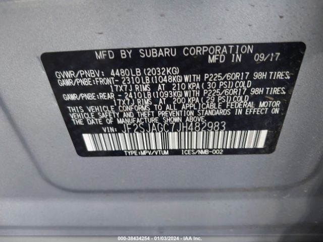 Photo 8 VIN: JF2SJAGC7JH482983 - SUBARU FORESTER 