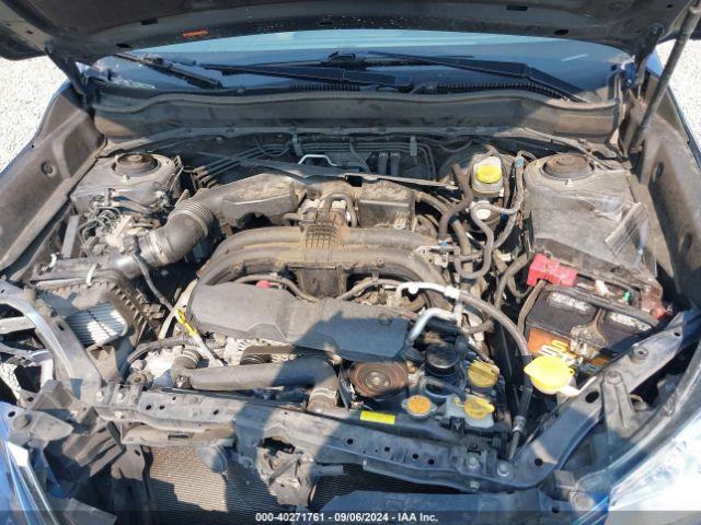 Photo 9 VIN: JF2SJAGC7JH523256 - SUBARU FORESTER 