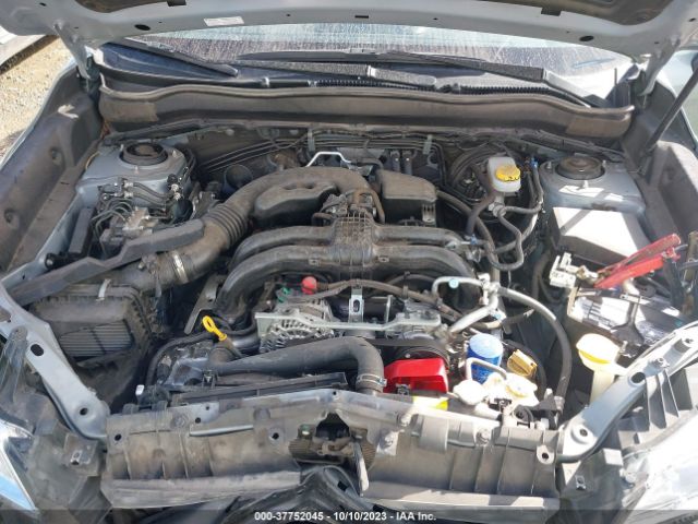 Photo 9 VIN: JF2SJAGC8GH412725 - SUBARU FORESTER 