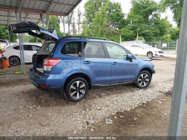 Photo 3 VIN: JF2SJAGC8HH422849 - SUBARU FORESTER 