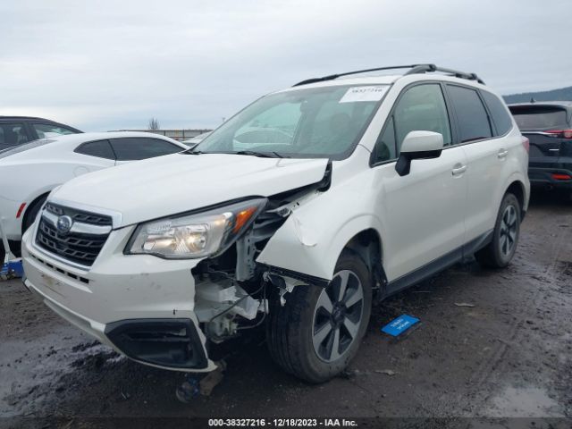 Photo 1 VIN: JF2SJAGC8JH502125 - SUBARU FORESTER 