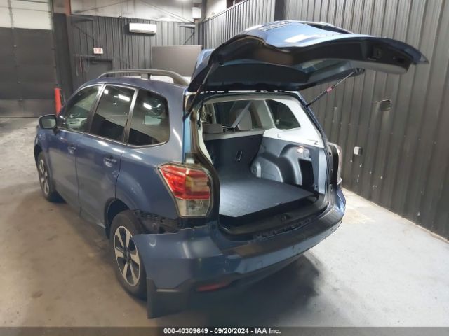 Photo 2 VIN: JF2SJAGC8JH511343 - SUBARU FORESTER 