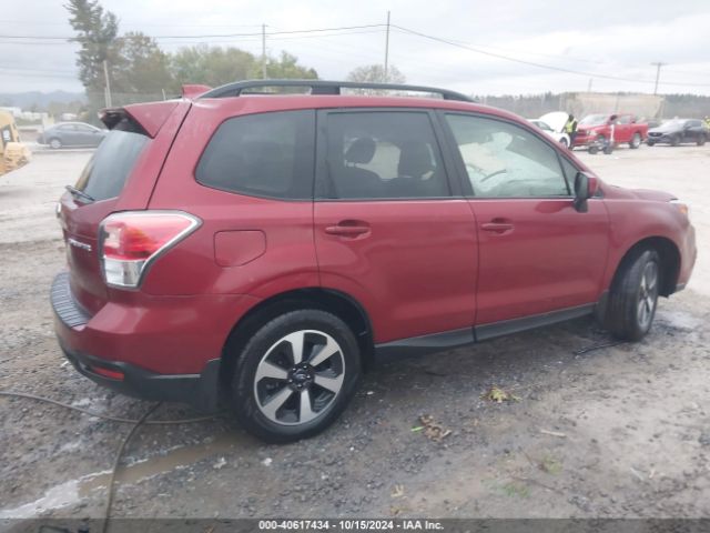 Photo 3 VIN: JF2SJAGC8JH535061 - SUBARU FORESTER 