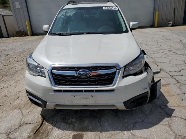 Photo 4 VIN: JF2SJAGC8JH603617 - SUBARU FORESTER 