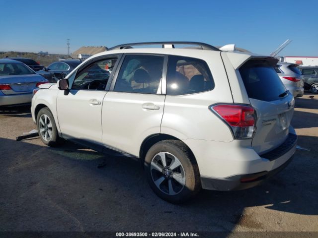 Photo 2 VIN: JF2SJAGC9HH802105 - SUBARU FORESTER 