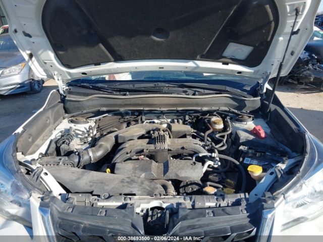 Photo 9 VIN: JF2SJAGC9HH802105 - SUBARU FORESTER 