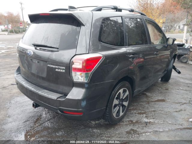 Photo 3 VIN: JF2SJAGC9HH808907 - SUBARU FORESTER 