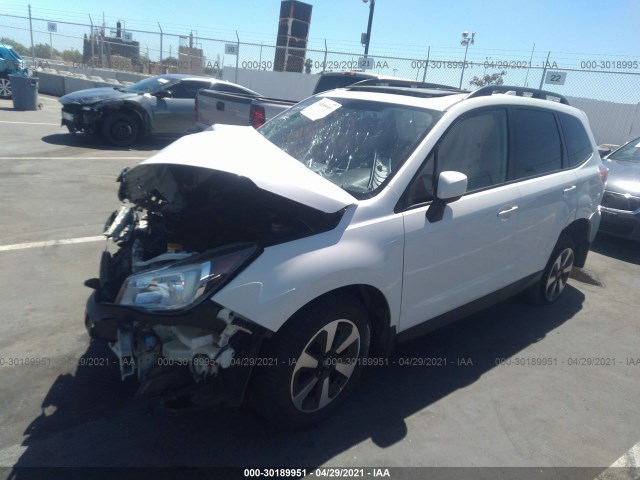 Photo 1 VIN: JF2SJAGCXHH487878 - SUBARU FORESTER 