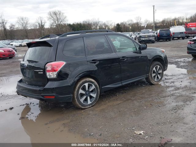 Photo 3 VIN: JF2SJAGCXHH543222 - SUBARU FORESTER 