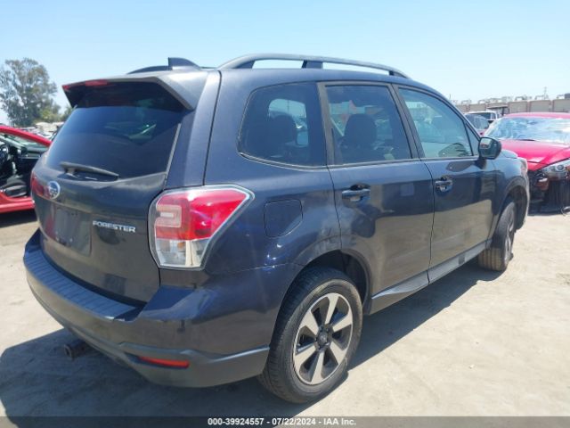 Photo 3 VIN: JF2SJAGCXJH430392 - SUBARU FORESTER 