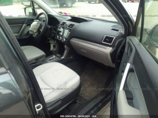 Photo 4 VIN: JF2SJAGCXJH498479 - SUBARU FORESTER 