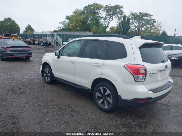 Photo 2 VIN: JF2SJAGCXJH507682 - SUBARU FORESTER 