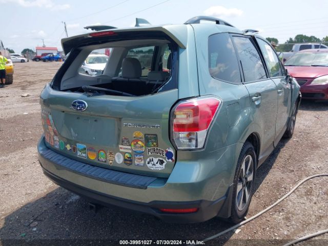 Photo 3 VIN: JF2SJAGCXJH600864 - SUBARU FORESTER 