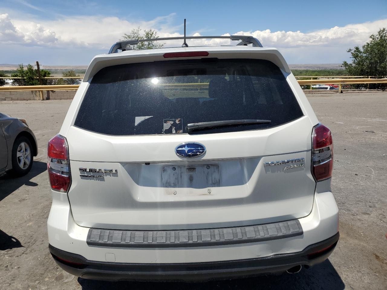 Photo 5 VIN: JF2SJAHC0FH505087 - SUBARU FORESTER 