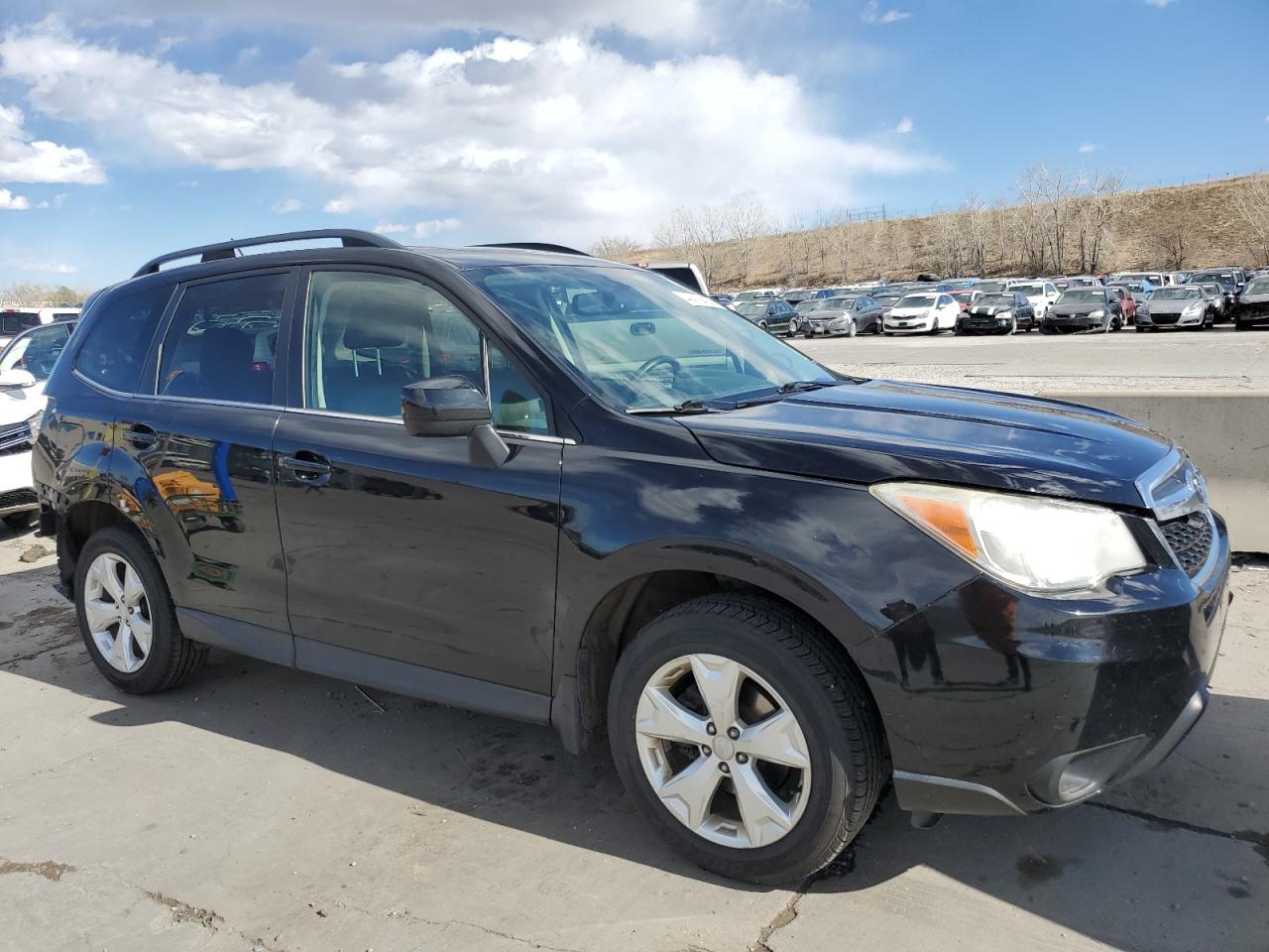 Photo 3 VIN: JF2SJAHC1FH466641 - SUBARU FORESTER 