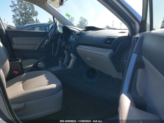 Photo 4 VIN: JF2SJAHC2FH810266 - SUBARU FORESTER 