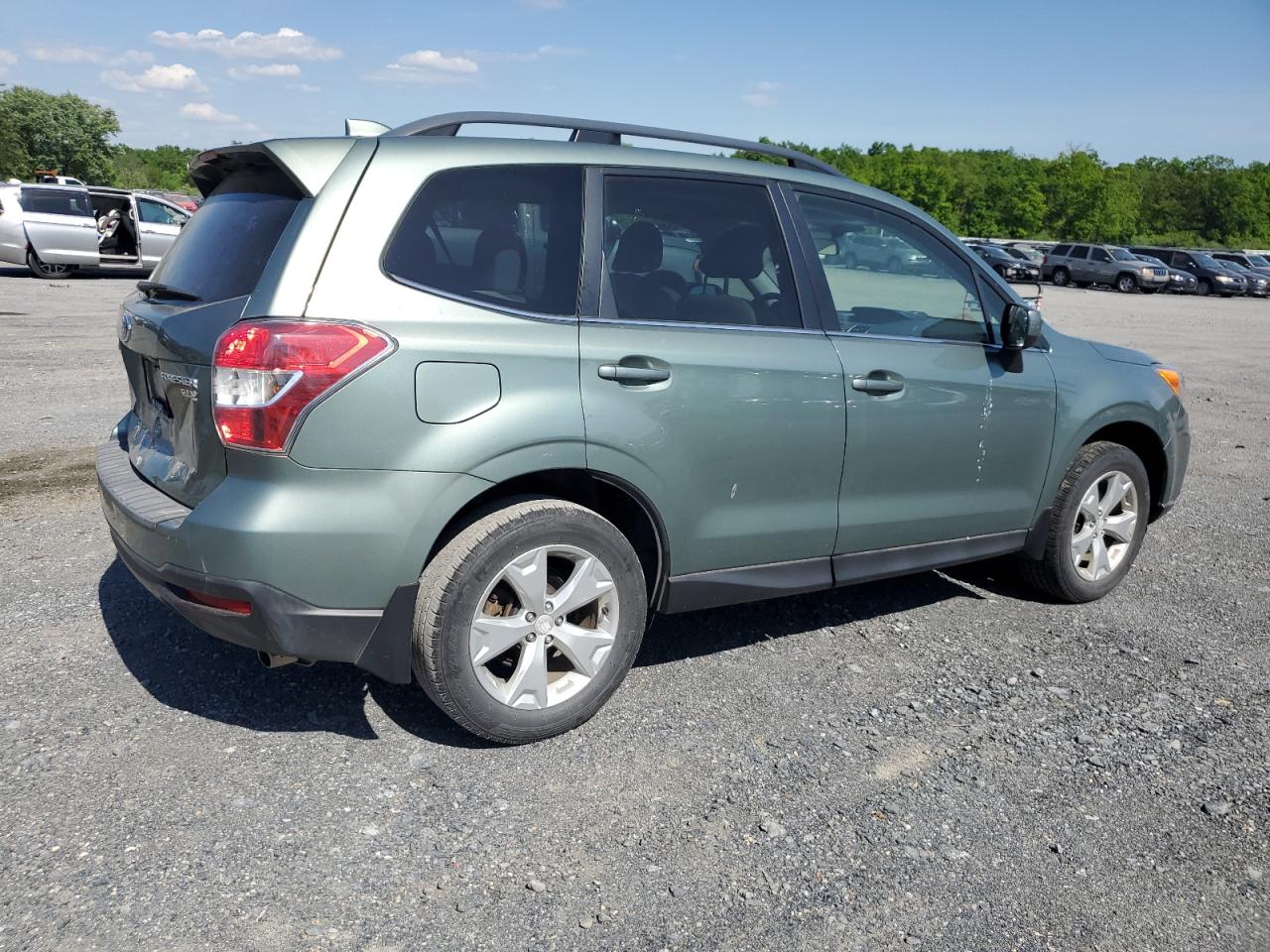 Photo 2 VIN: JF2SJAHC3GH487007 - SUBARU FORESTER 