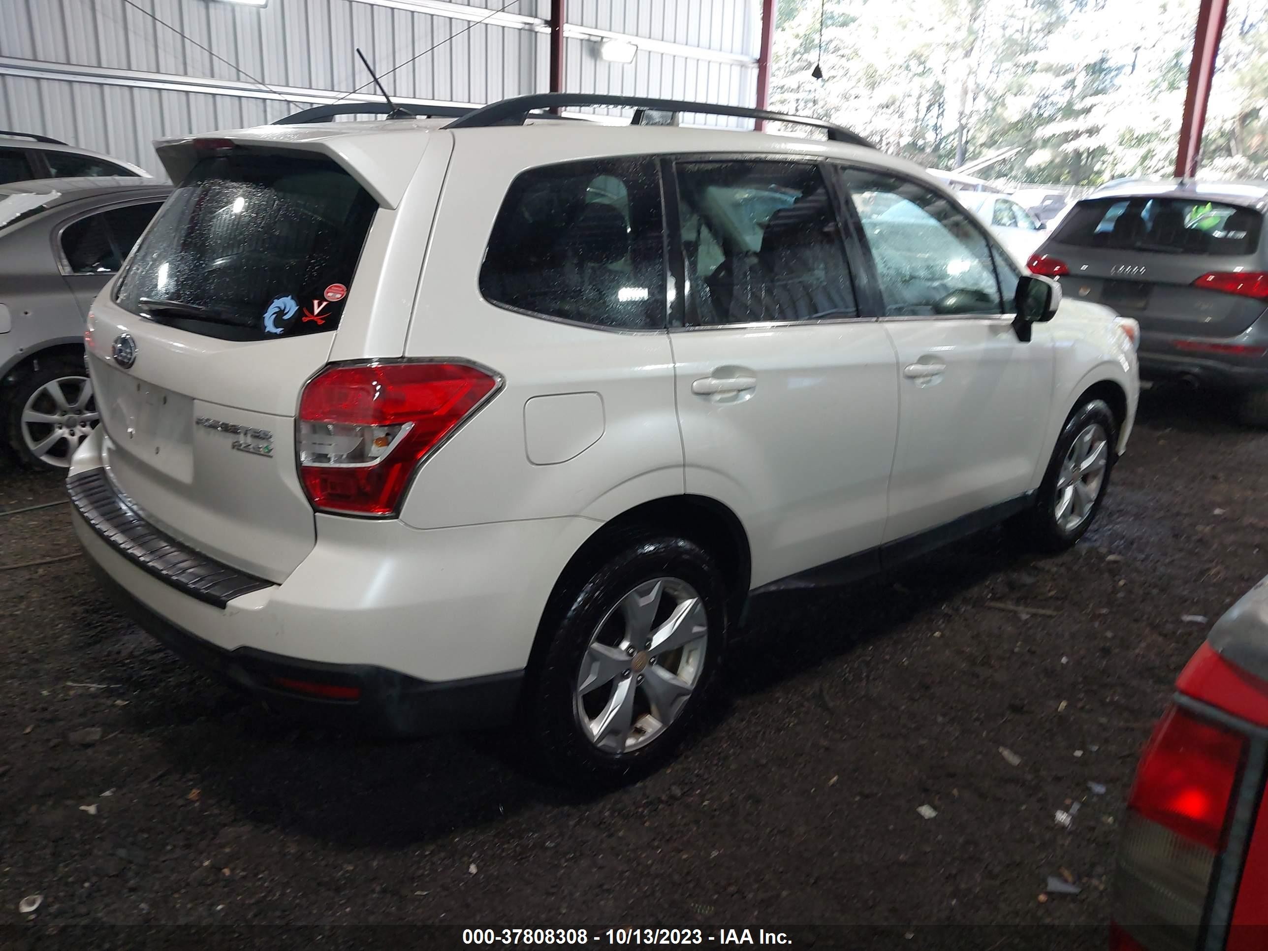 Photo 3 VIN: JF2SJAHC4EH551178 - SUBARU FORESTER 