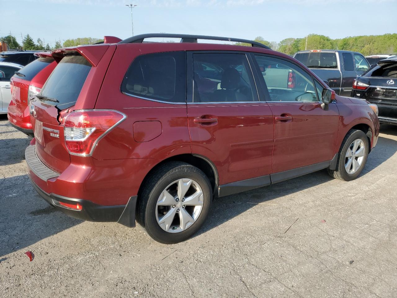 Photo 2 VIN: JF2SJAHC4GH553628 - SUBARU FORESTER 