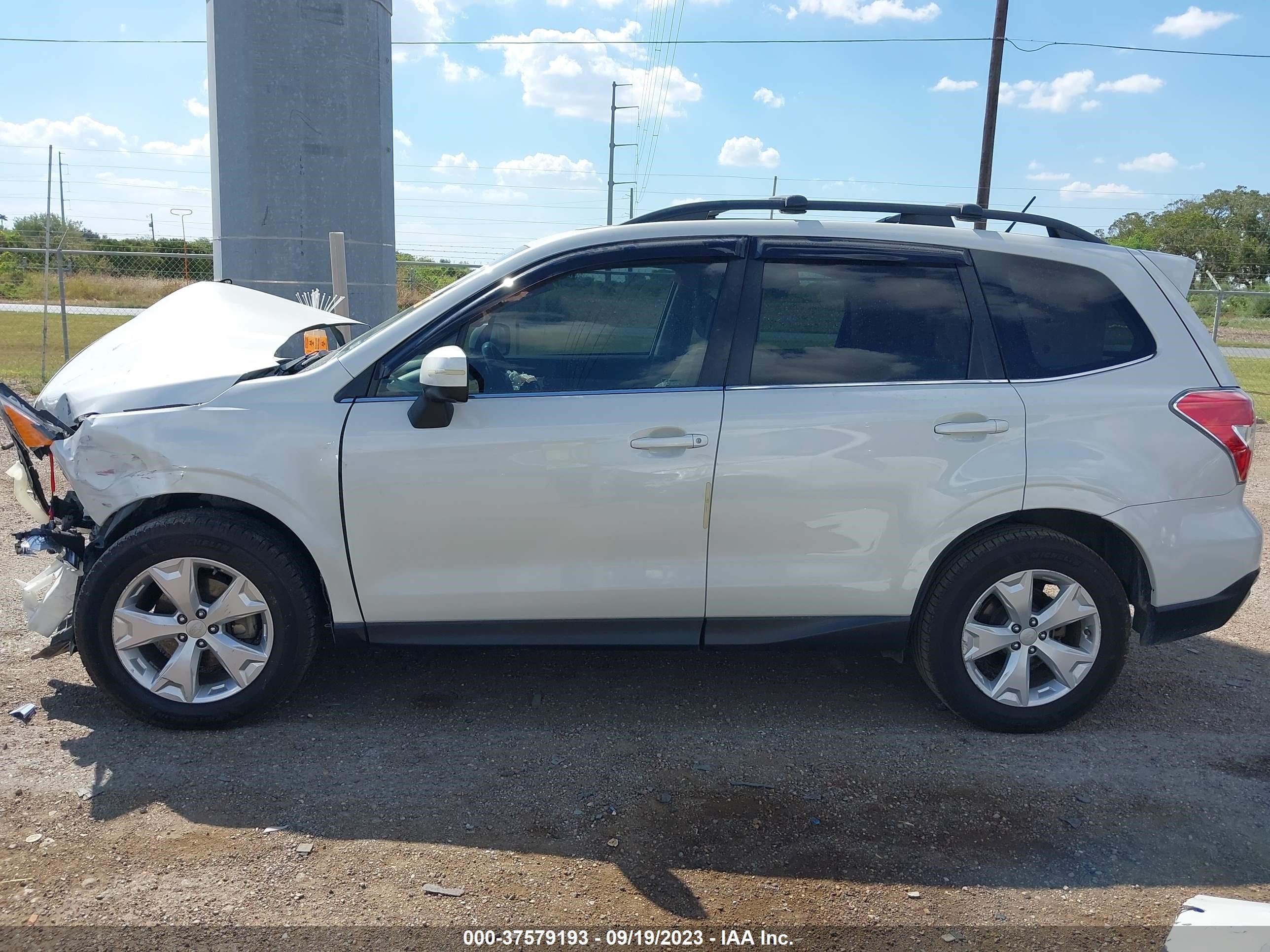 Photo 14 VIN: JF2SJAHC5FH464536 - SUBARU FORESTER 