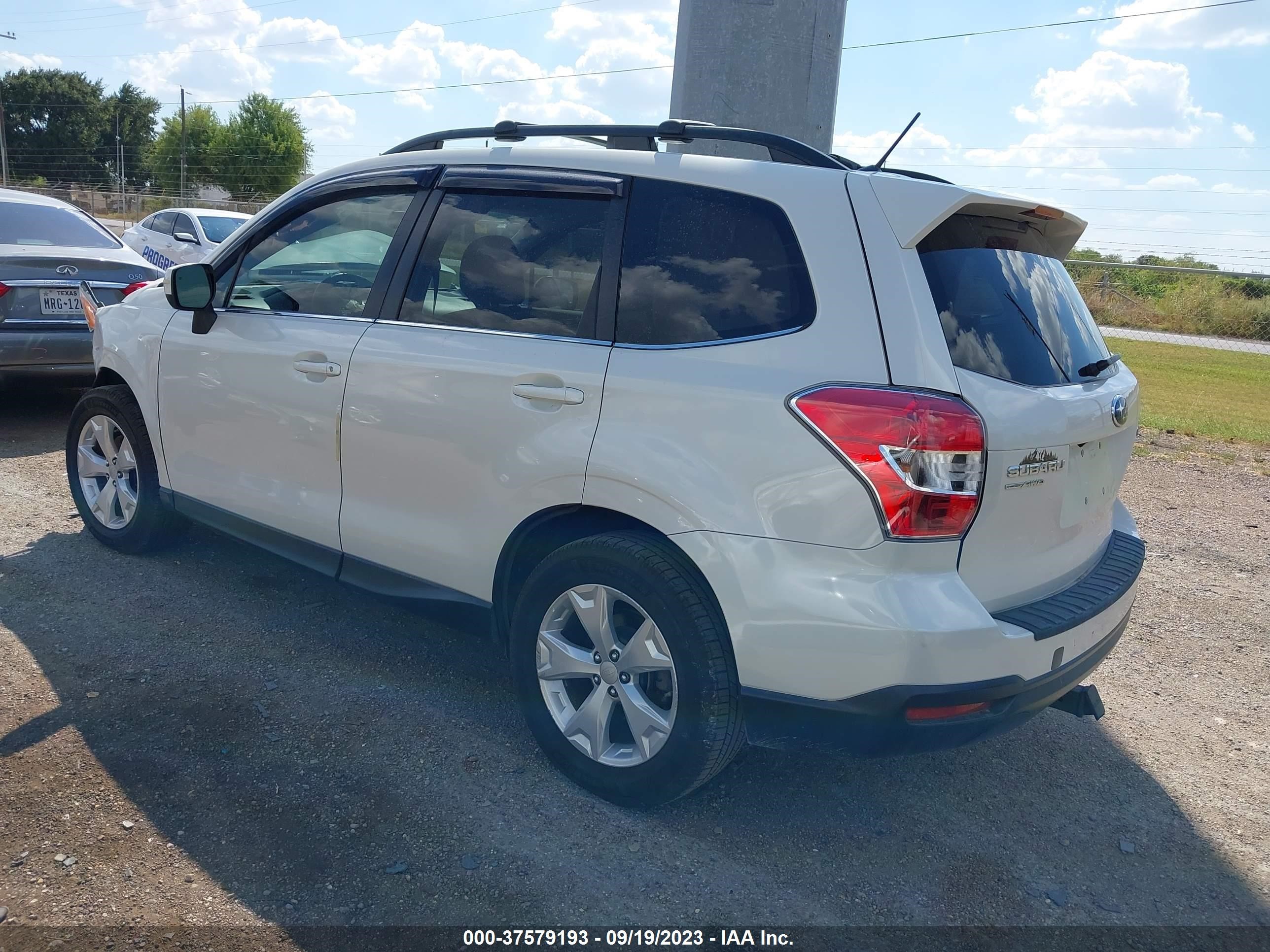 Photo 2 VIN: JF2SJAHC5FH464536 - SUBARU FORESTER 