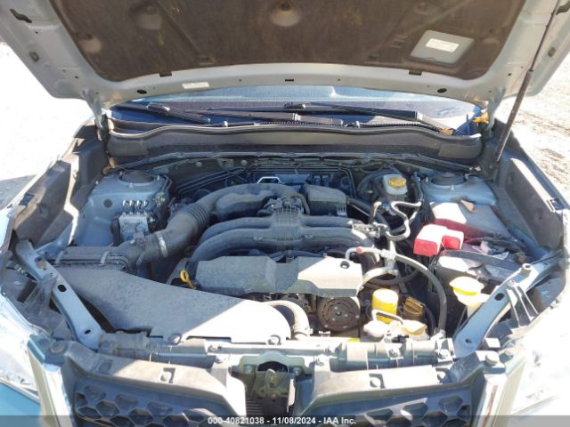 Photo 9 VIN: JF2SJAHC5GH523957 - SUBARU FORESTER 