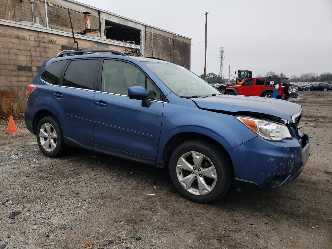 Photo 3 VIN: JF2SJAHC7GH518131 - SUBARU FORESTER 