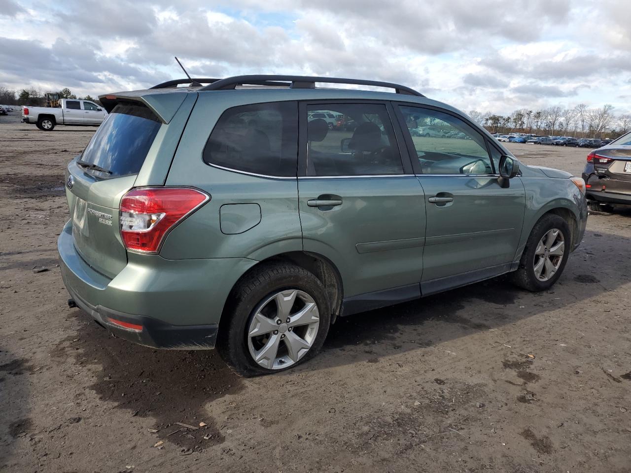 Photo 2 VIN: JF2SJAHC9FH516525 - SUBARU FORESTER 