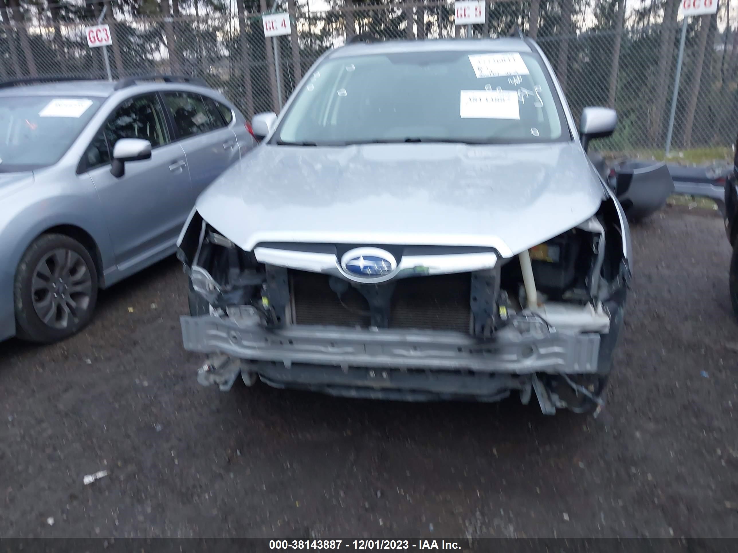 Photo 12 VIN: JF2SJAHC9FH551212 - SUBARU FORESTER 