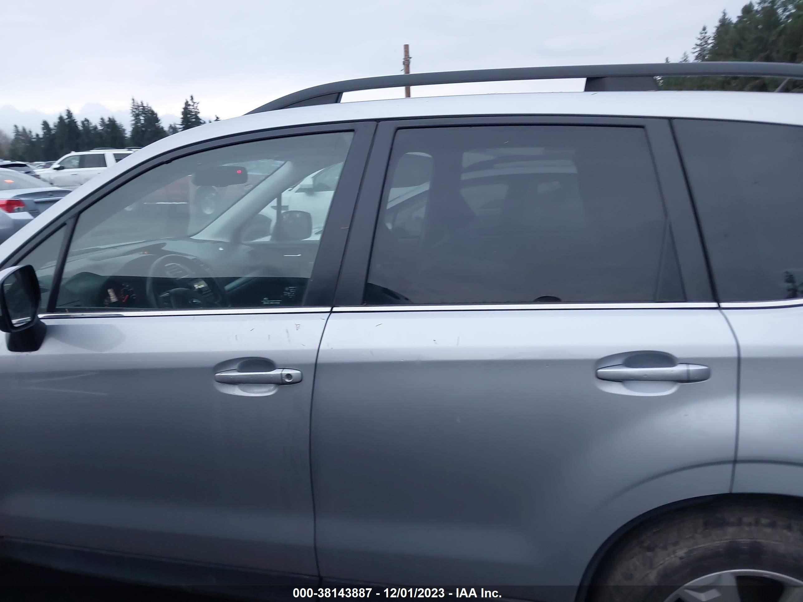 Photo 14 VIN: JF2SJAHC9FH551212 - SUBARU FORESTER 