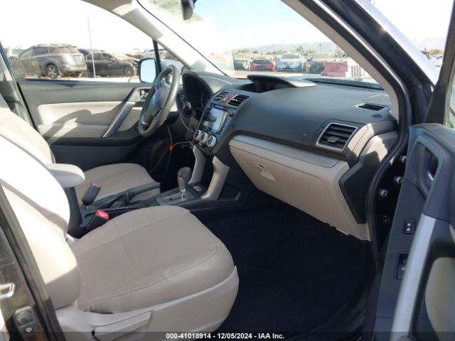 Photo 4 VIN: JF2SJAHCXGH562396 - SUBARU FORESTER 