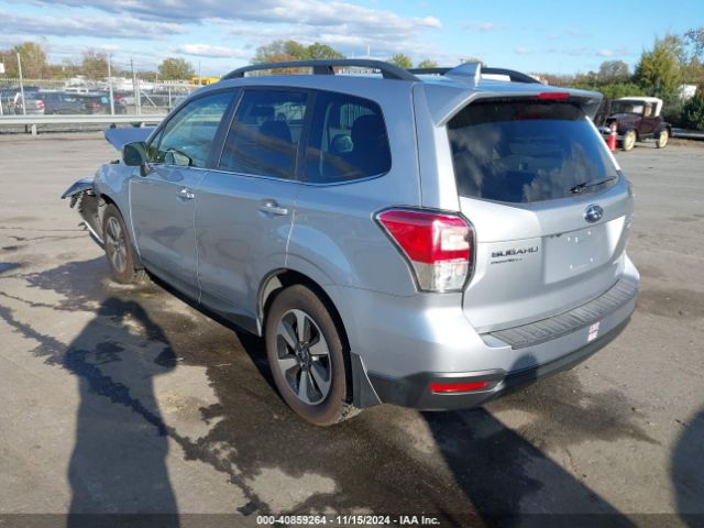 Photo 2 VIN: JF2SJAJC1HH482447 - SUBARU FORESTER 