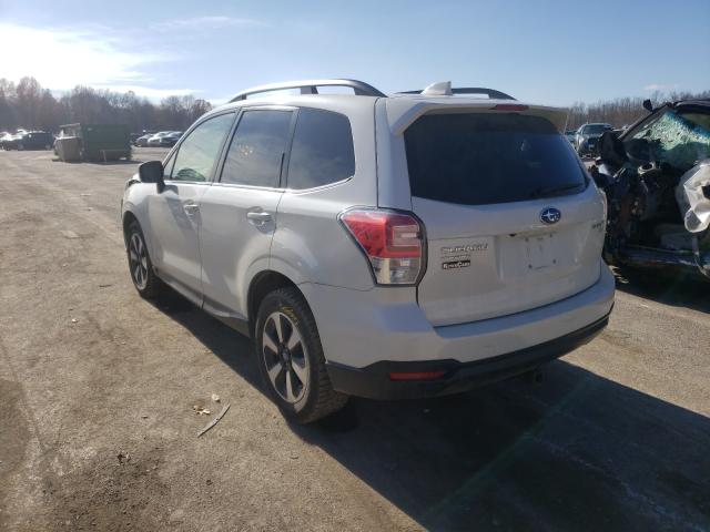 Photo 2 VIN: JF2SJAJC2HH550075 - SUBARU FORESTER 