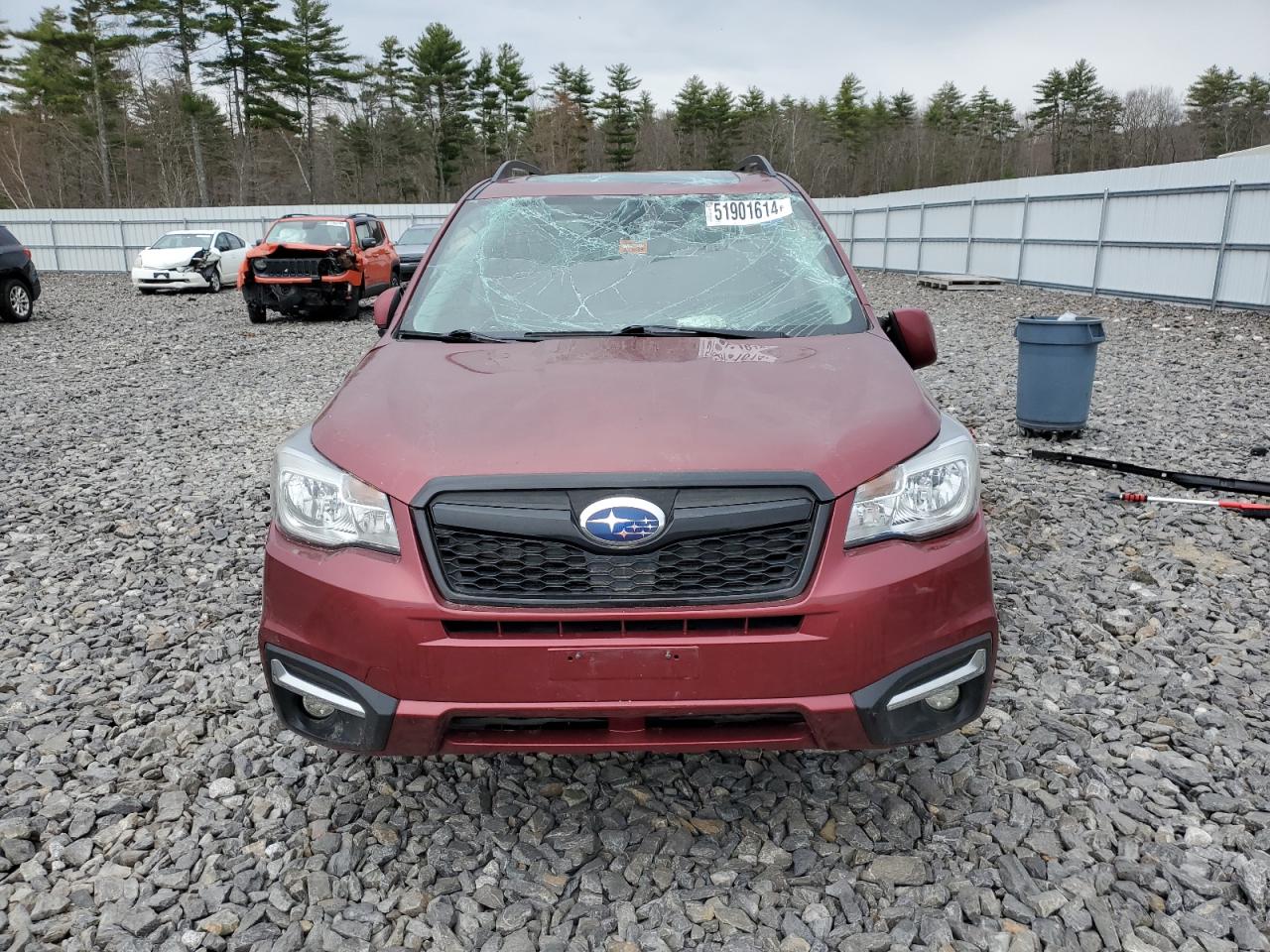 Photo 4 VIN: JF2SJAJC3HH480490 - SUBARU FORESTER 